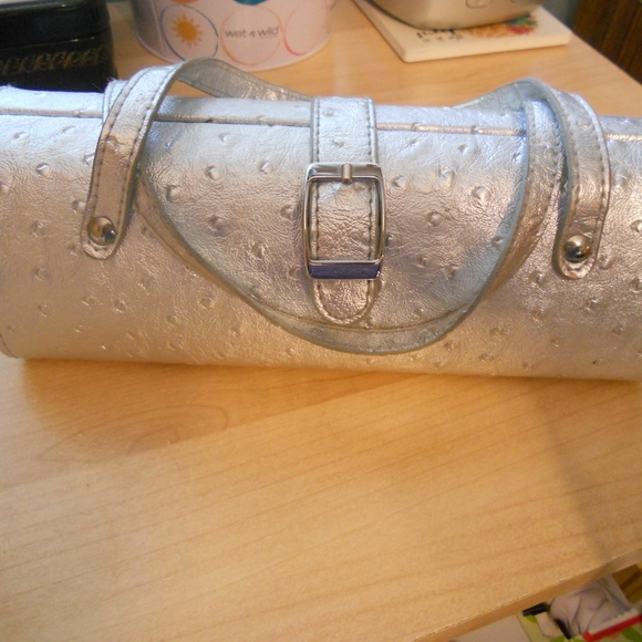 Hand bag - Picture 2 of 3